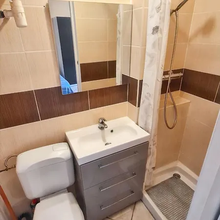 Appartamento Confortable A 22 M² + Terrasse C *