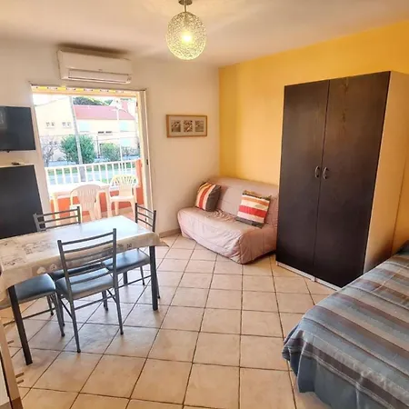 Confortable A 22 M² + Terrasse C 公寓 耶尔