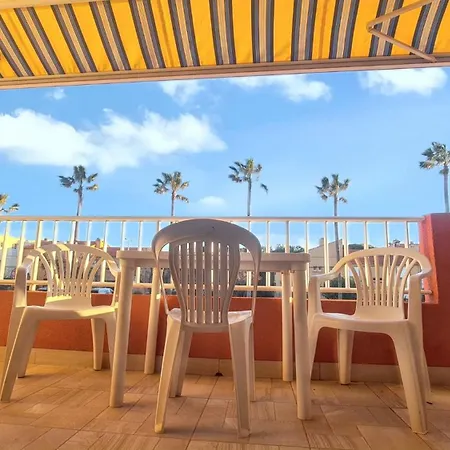 Confortable A 22 M² + Terrasse C Hyères