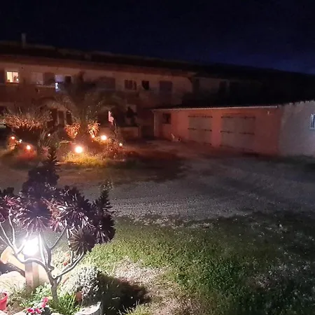 Confortable A 22 M² + Terrasse C Lejlighed Hyères