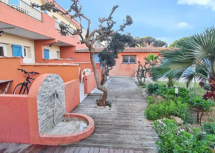 Confortable A 22 M² + Terrasse C Lejlighed *